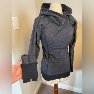 Lululemon Hooded Pullover Long sleeve